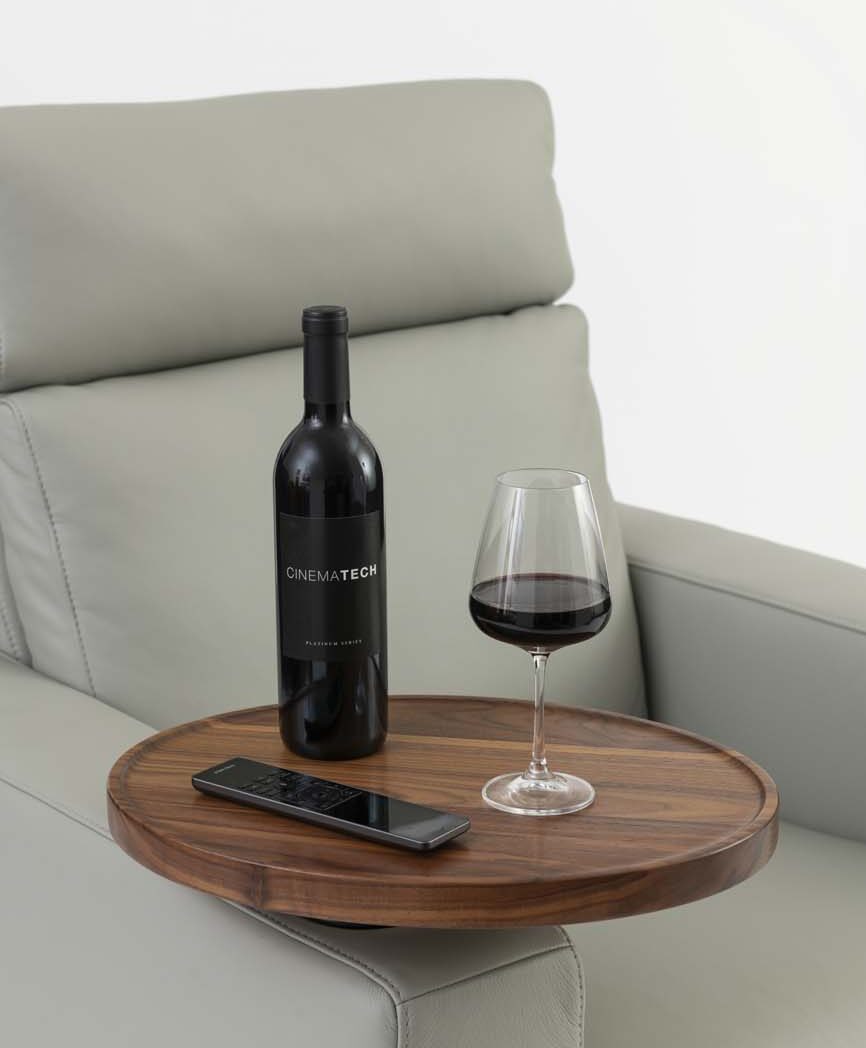 DLP_3884-estrella-high-back-table-wine-bottle-e1729024526304