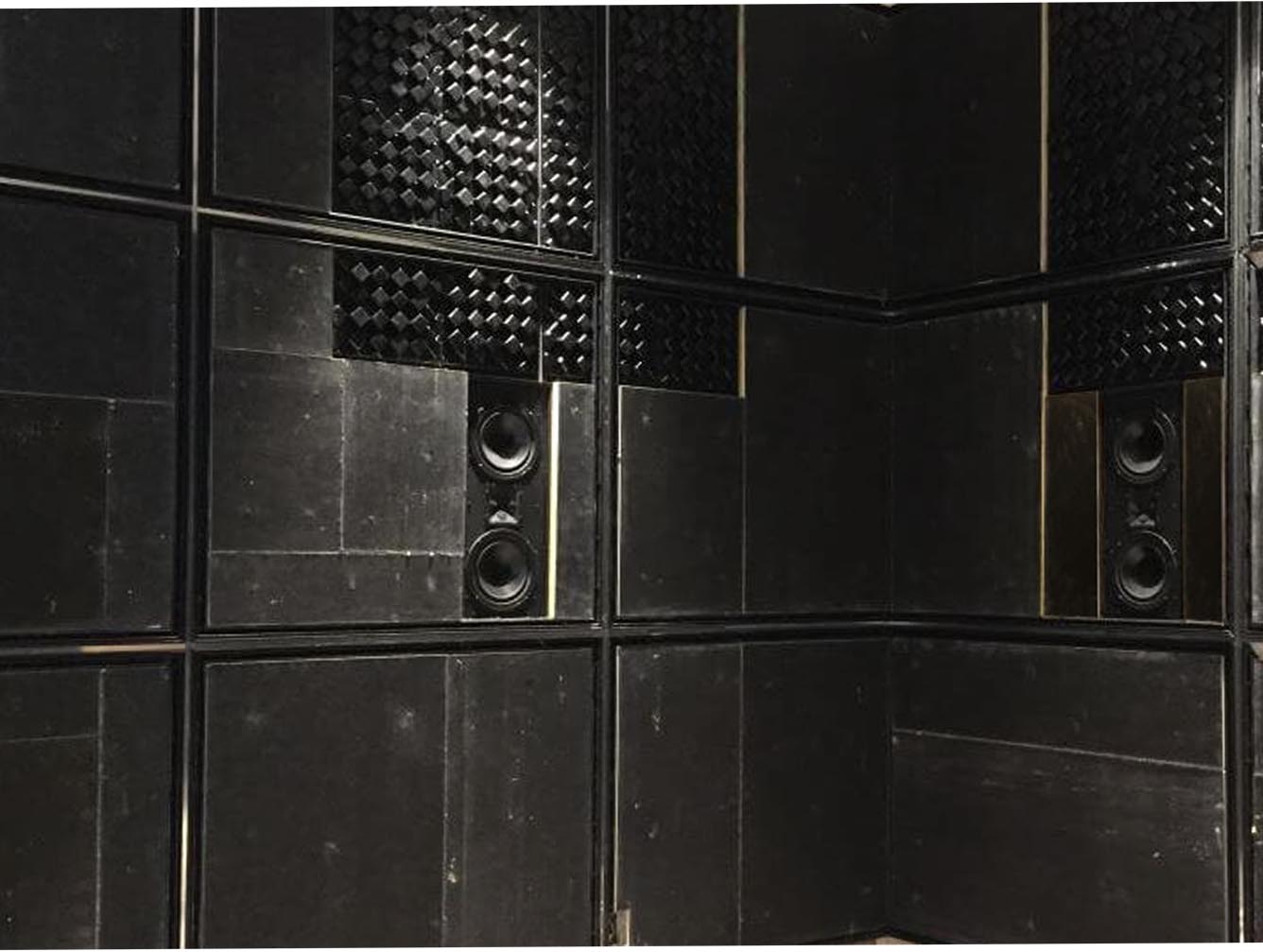 Importance of Acoustics in Luxury Home Theaters1_3 Column _ 4_3 cinematech-ARS-theater-acoustics-luxury home theater acoustical treatment